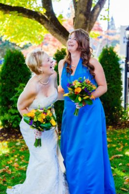 Laughing women in Coeur d'Alene - Wedding